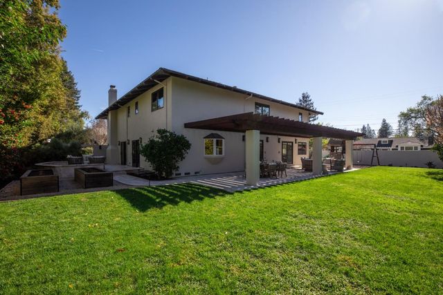 1940 Camino A Los Cerros, Menlo Park, CA 94025