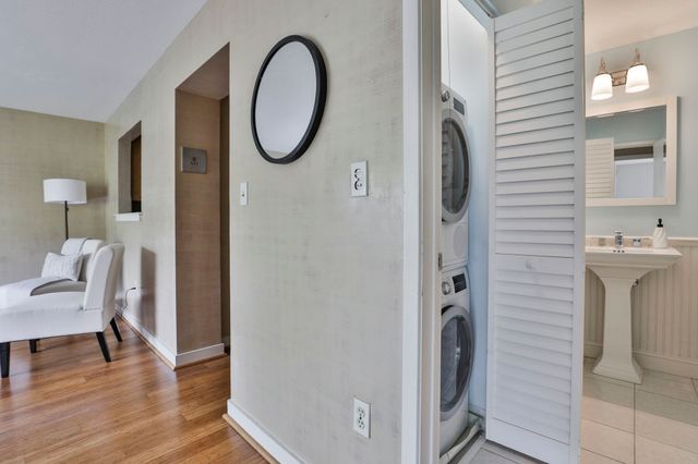 269 Cambridge Rd 509, Woburn, MA 01801