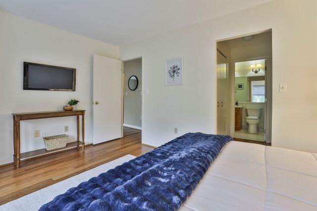 269 Cambridge Rd 509, Woburn, MA 01801