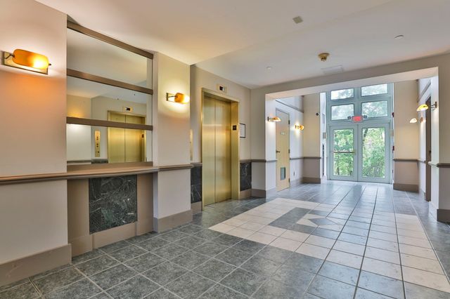 269 Cambridge Rd 509, Woburn, MA 01801