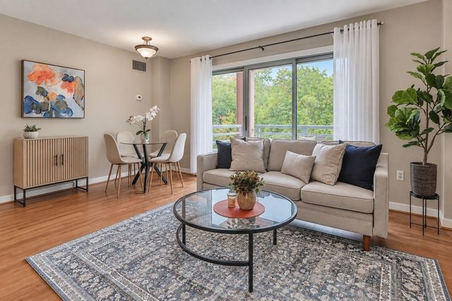 269 Cambridge Rd 509, Woburn, MA 01801