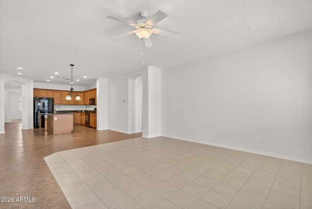 139 W LEATHERWOOD Avenue, Queen Creek, AZ 85140
