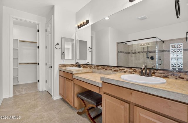 139 W LEATHERWOOD Avenue, Queen Creek, AZ 85140