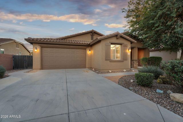 139 W LEATHERWOOD Avenue, Queen Creek, AZ 85140