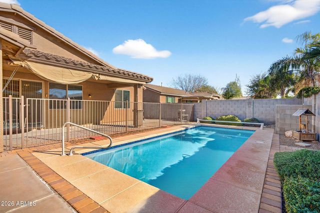 139 W LEATHERWOOD Avenue, Queen Creek, AZ 85140