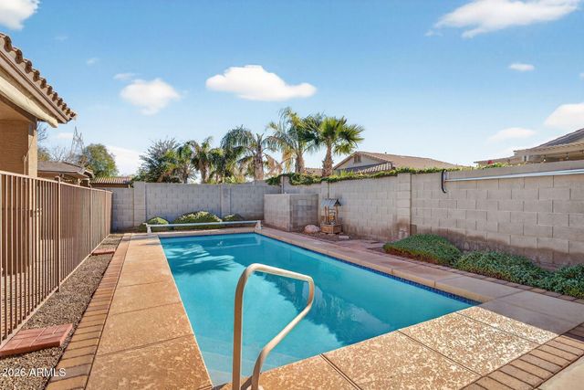 139 W LEATHERWOOD Avenue, Queen Creek, AZ 85140