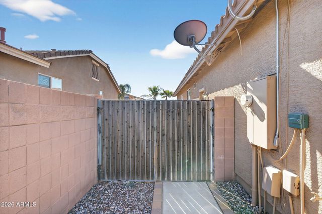 139 W LEATHERWOOD Avenue, Queen Creek, AZ 85140
