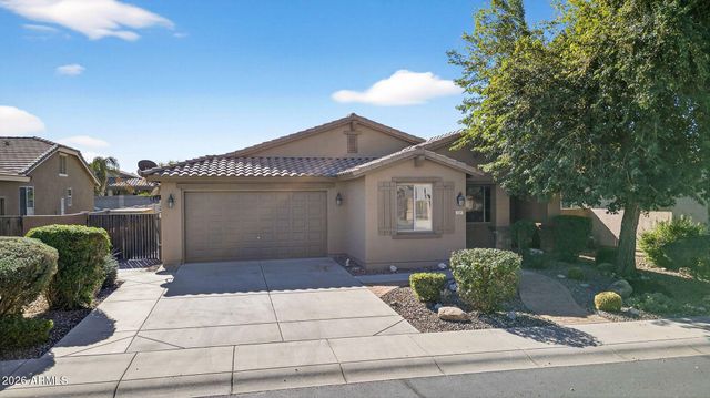 139 W LEATHERWOOD Avenue, Queen Creek, AZ 85140