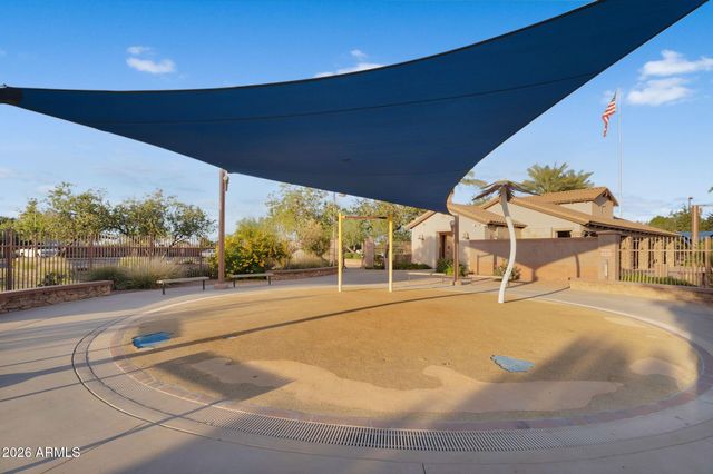 139 W LEATHERWOOD Avenue, Queen Creek, AZ 85140