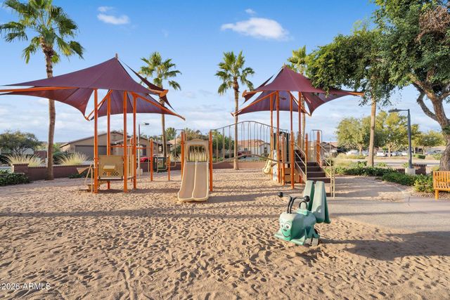 139 W LEATHERWOOD Avenue, Queen Creek, AZ 85140