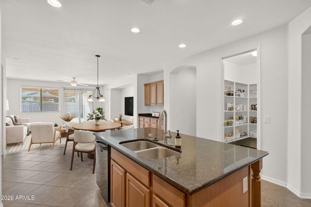 139 W LEATHERWOOD Avenue, Queen Creek, AZ 85140
