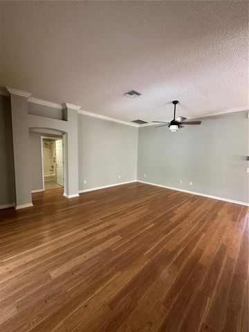 8053 SE 171ST MCALPIN ST, The Villages, FL 32162
