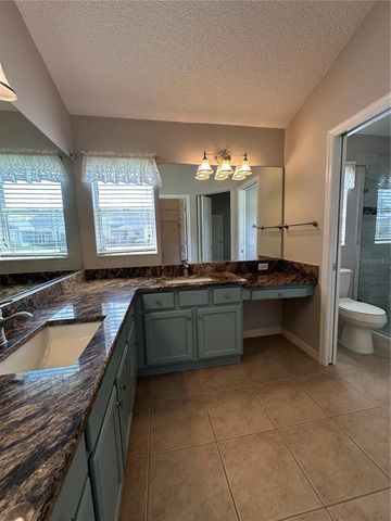 8053 SE 171ST MCALPIN ST, The Villages, FL 32162
