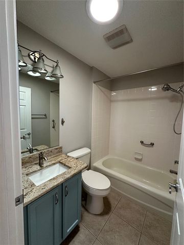 8053 SE 171ST MCALPIN ST, The Villages, FL 32162