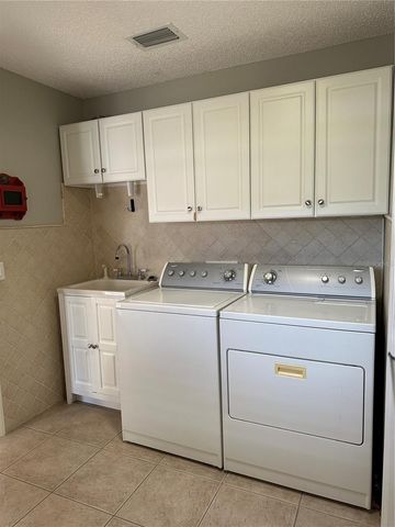 8053 SE 171ST MCALPIN ST, The Villages, FL 32162