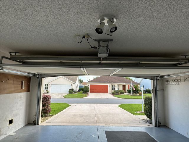 8053 SE 171ST MCALPIN ST, The Villages, FL 32162