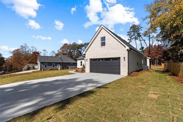 3715 Cameron Circle, Gainesville, GA 30506