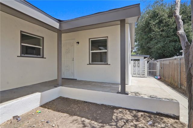 8633 Rosena, Fontana, CA 92335