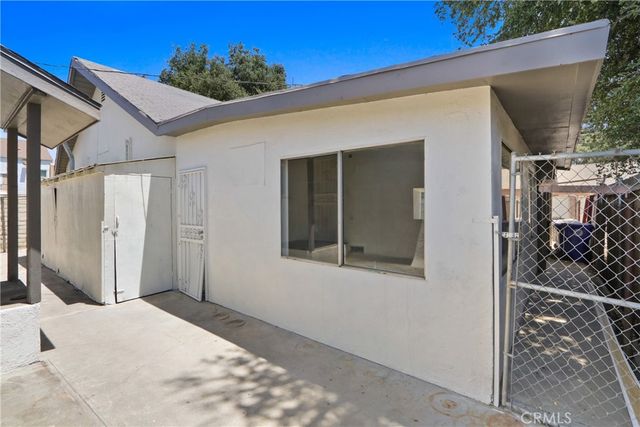 8633 Rosena, Fontana, CA 92335