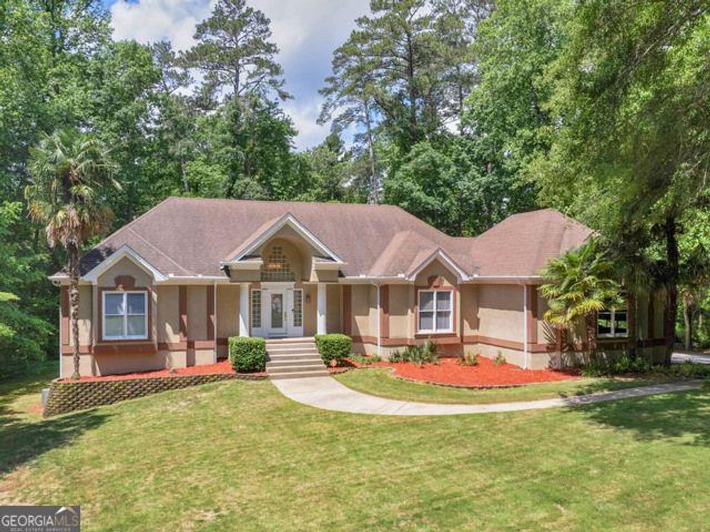 8443 Marina Bay Court, Jonesboro, GA 30236