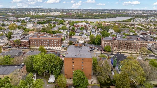 390 Broadway L2, Somerville, MA 02145