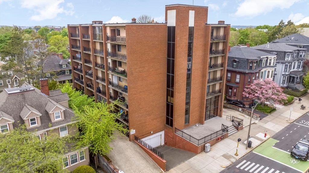 390 Broadway L2, Somerville, MA 02145