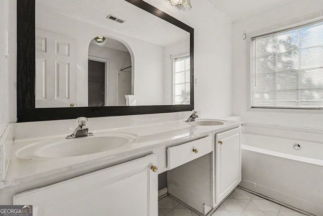 715 Sylvia Court, Riverdale, GA 30296