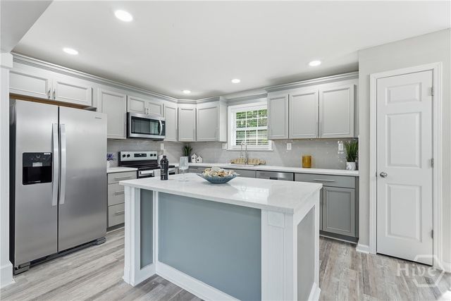 131 Bea Road, Richmond Hill, GA 31324