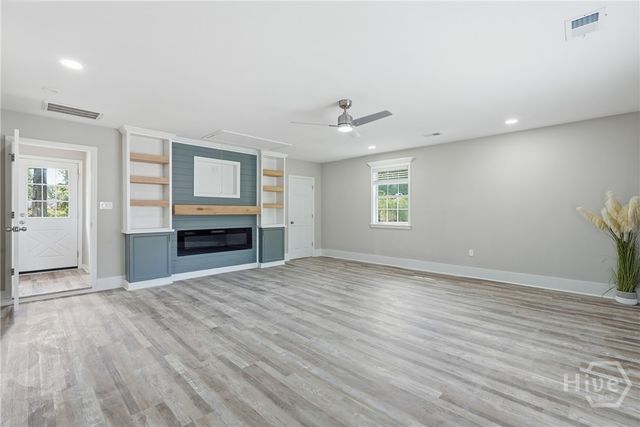 131 Bea Road, Richmond Hill, GA 31324
