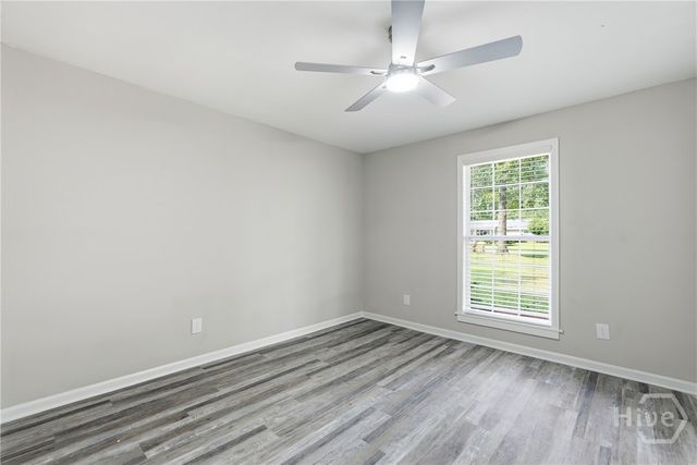 131 Bea Road, Richmond Hill, GA 31324