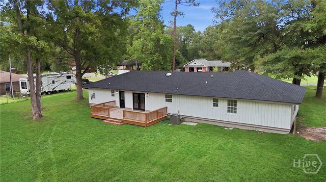 131 Bea Road, Richmond Hill, GA 31324