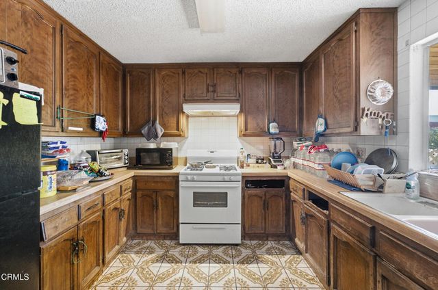 219 N 2nd Street, La Puente, CA 91744