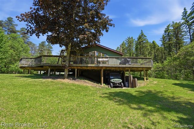 3167 Roods Lake Road, Lapeer, MI 48446