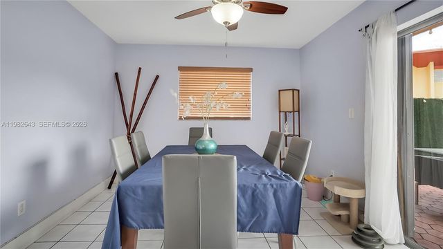 13731 SW 84th St A-11, Miami, FL 33183