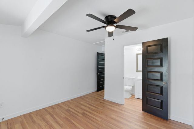 552 Souder Drive, Hurst, TX 76053