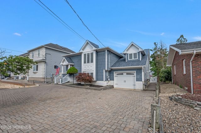 15 Seville Drive, Brick, NJ 08723