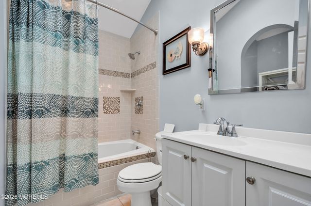 15 Seville Drive, Brick, NJ 08723
