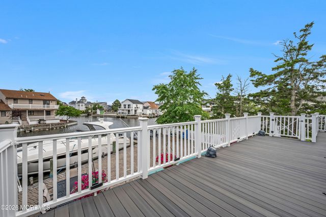 15 Seville Drive, Brick, NJ 08723