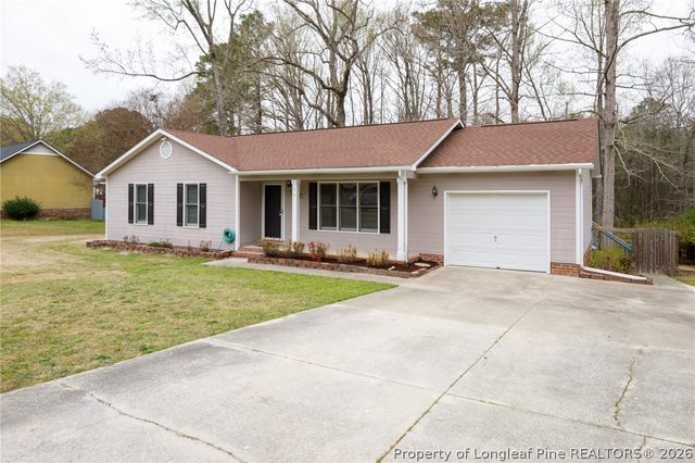 79 S Hillside Drive, Spring Lake, NC 28390