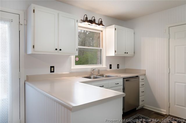 79 S Hillside Drive, Spring Lake, NC 28390