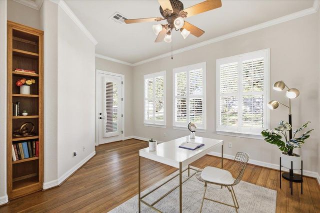 2708 Springwood LN, Georgetown, TX 78628