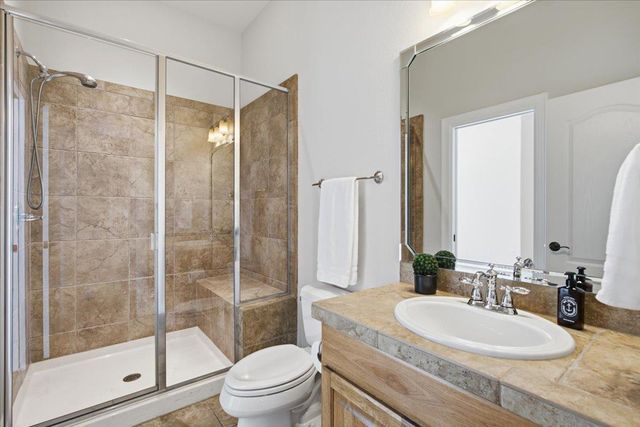 2708 Springwood LN, Georgetown, TX 78628