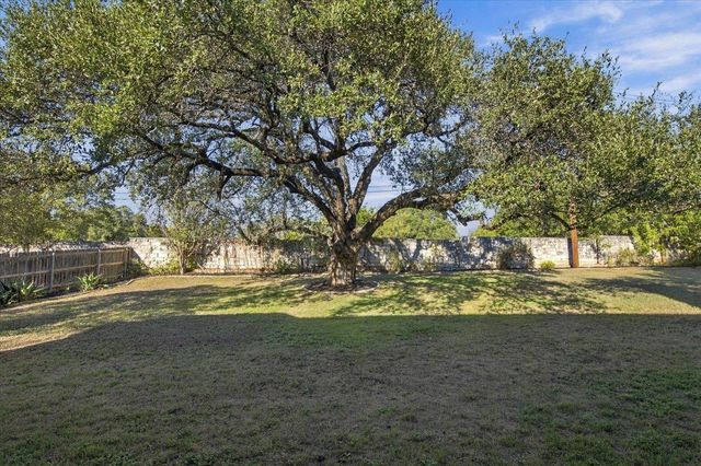 2708 Springwood LN, Georgetown, TX 78628