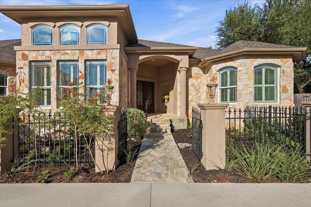 2708 Springwood LN, Georgetown, TX 78628