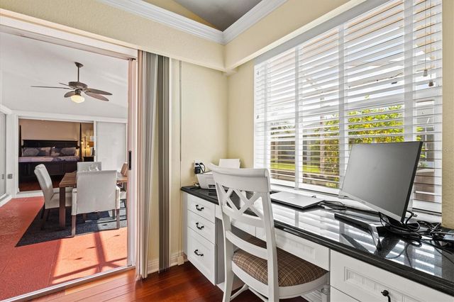 439 LAKE OF THE WOODS DRIVE, Venice, FL 34293