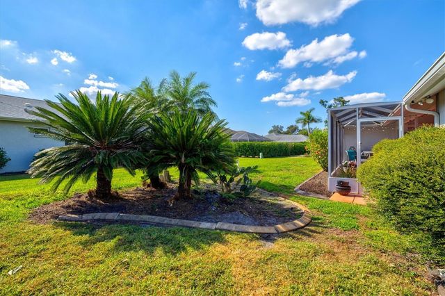 439 LAKE OF THE WOODS DRIVE, Venice, FL 34293