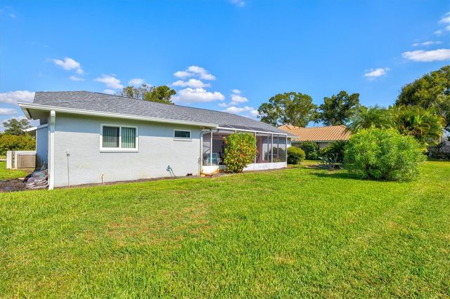 439 LAKE OF THE WOODS DRIVE, Venice, FL 34293