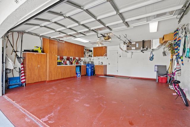 439 LAKE OF THE WOODS DRIVE, Venice, FL 34293