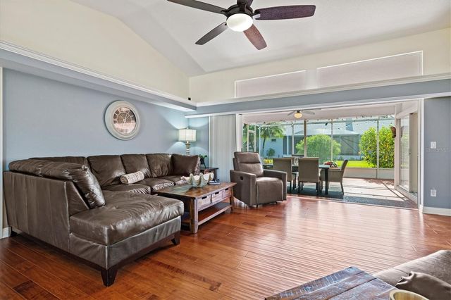 439 LAKE OF THE WOODS DRIVE, Venice, FL 34293