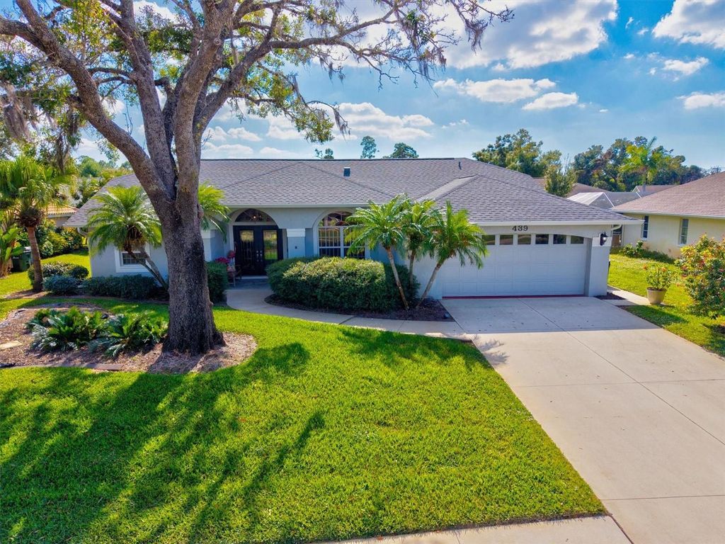 439 LAKE OF THE WOODS DRIVE, Venice, FL 34293